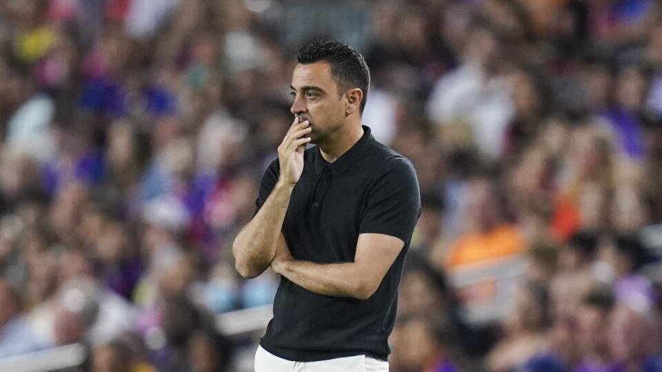EBE 15 Barcelona - Na snímke tréner Barcelony Xavi Hernandez v záverečnom 38. kole španielskej La Ligy vo futbale FC Barcelona - FC Villarreal (0:2 ) v nedeľu 22. mája 2022. FOTO TASR/AP
Barcelona's head coach Xavi Hernandez during a Spanish La Liga soccer match between Barcelona and Villarreal at the Camp Nou stadium in Barcelona, Spain, Sunday, May 22, 2022. (AP Photo/Joan Mateu Parra)