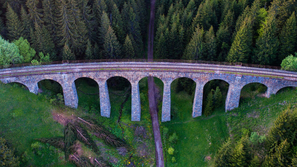 TELGÁRTSKY VIADUKT