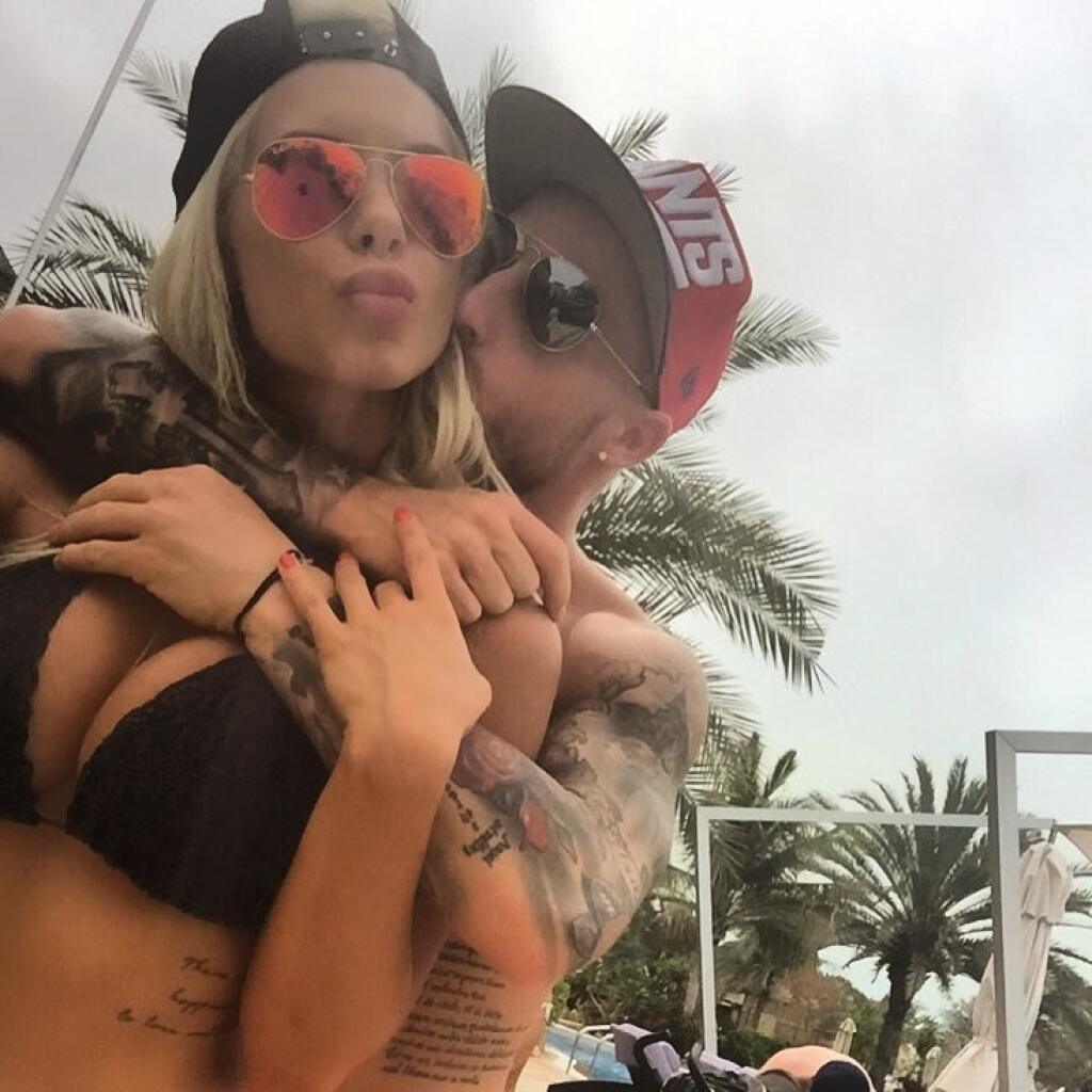 Futbalista Miroslav Stoch už niekoľko rokov tvorí pár s Paulou Bedžetiovou. Nikto nepochybuje, čo patrilo medzi jej tromfy, keď oslňovala "Miňka".