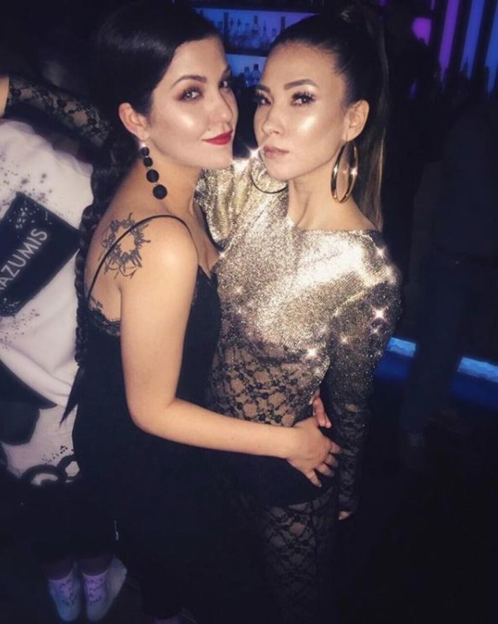Speváčka Ronie so svojou najlepšou kamarátkou Celeste Buckingham.