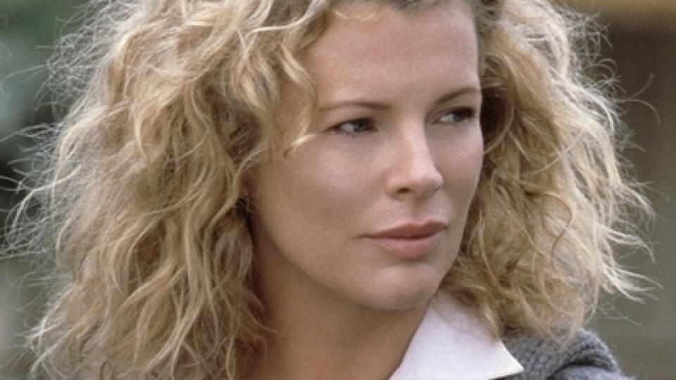 KIM BASINGER