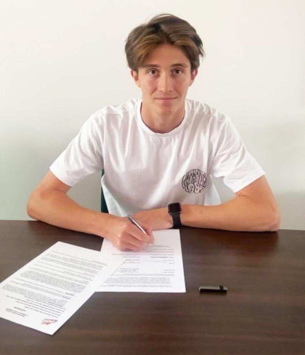 Útočník Samuel Honzek patrí k najväčším nádejám slovenského hokeja.