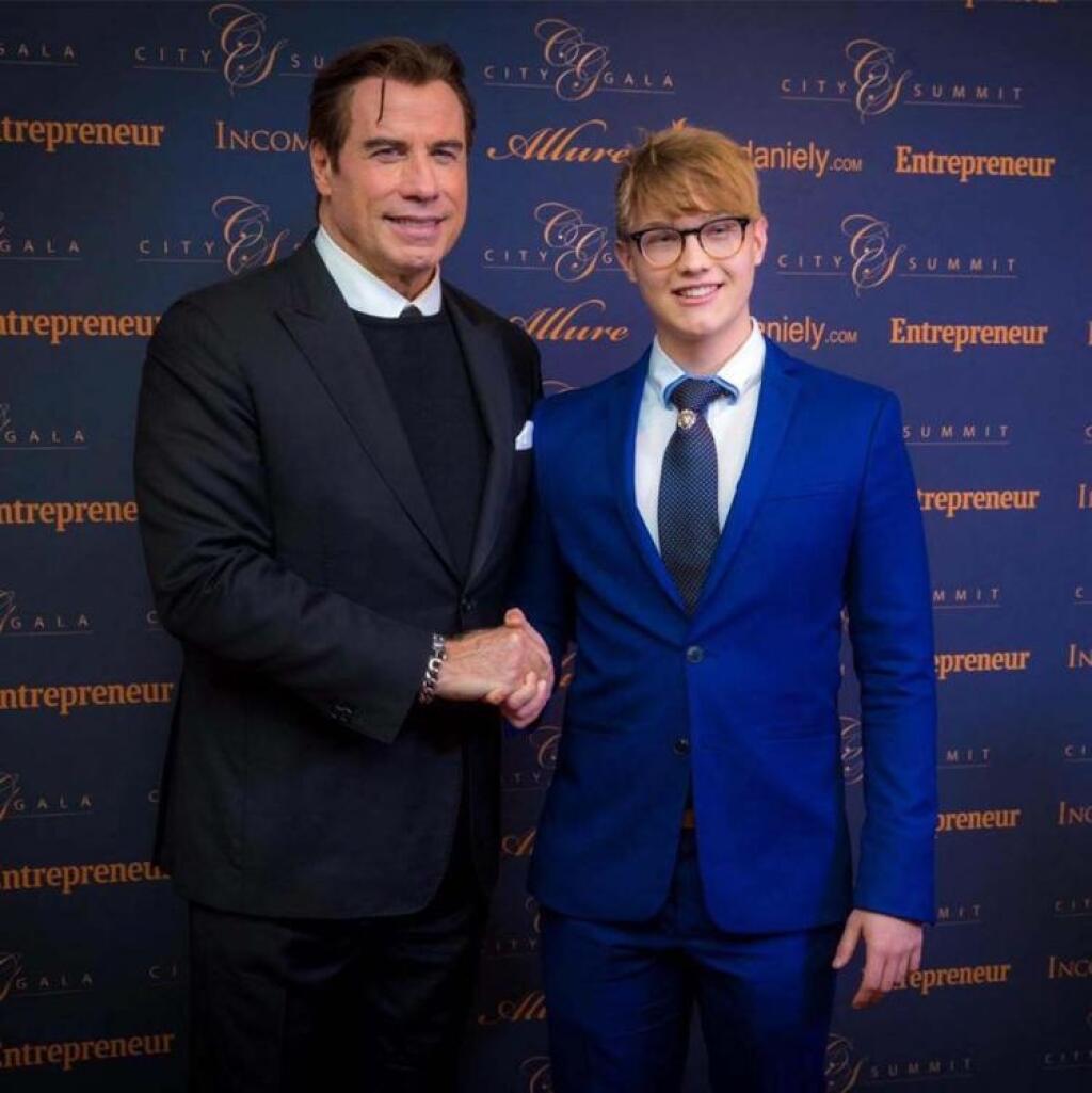 Facebookový guru z Nových Zámkov: Má len 19 a spravuje kampane za milióny