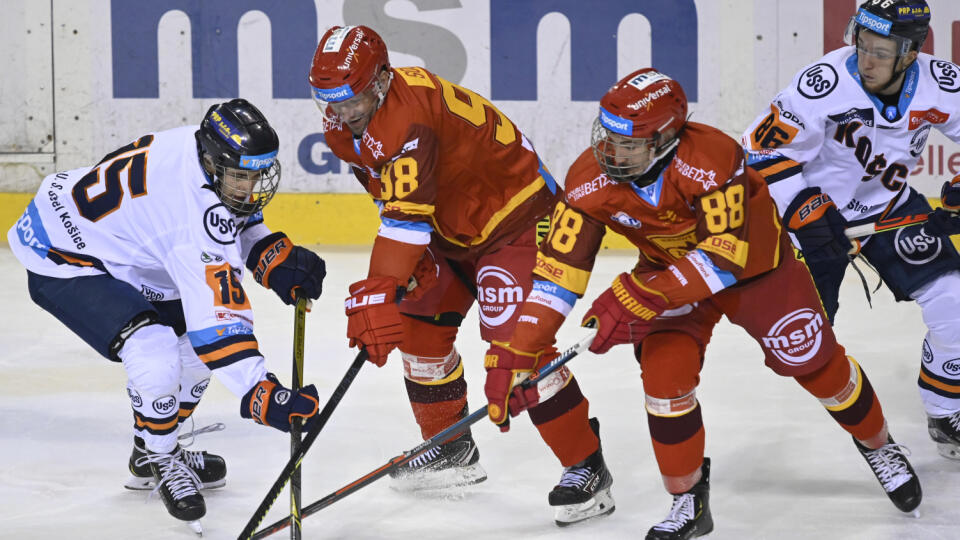 Slovenský hokejový útočník pôsobiaci v zámorskej juniorskej súťaži OHL Martin Chromiak (17) púta v veľkú pozornosť.