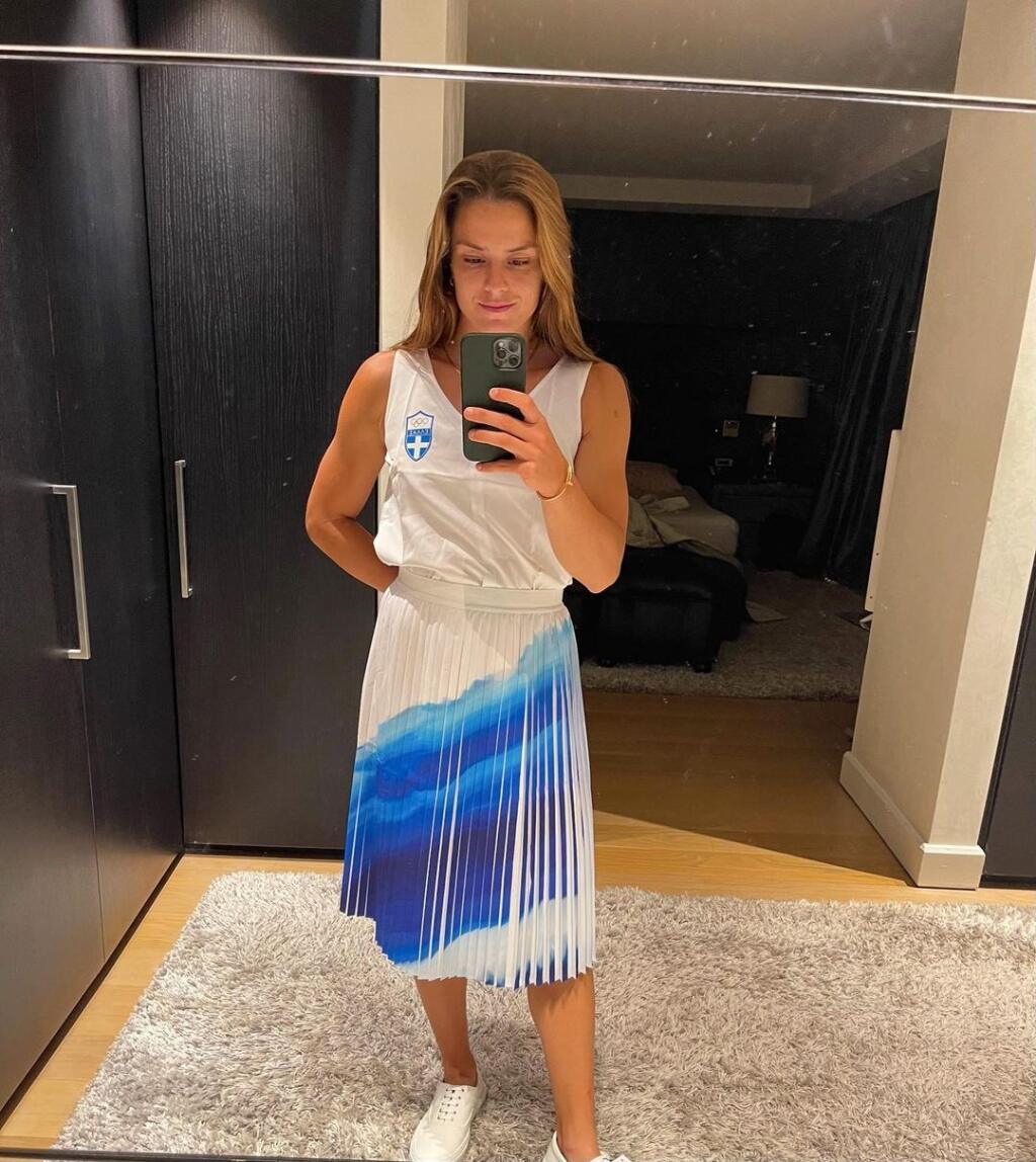 Maria Sakkariová si našla počas semifinálového duelu s Emmou Raducanuovou na tohtoročnom US Open naozaj kuriózny dôvod na to, aby zmizla v útrobách štadióna.