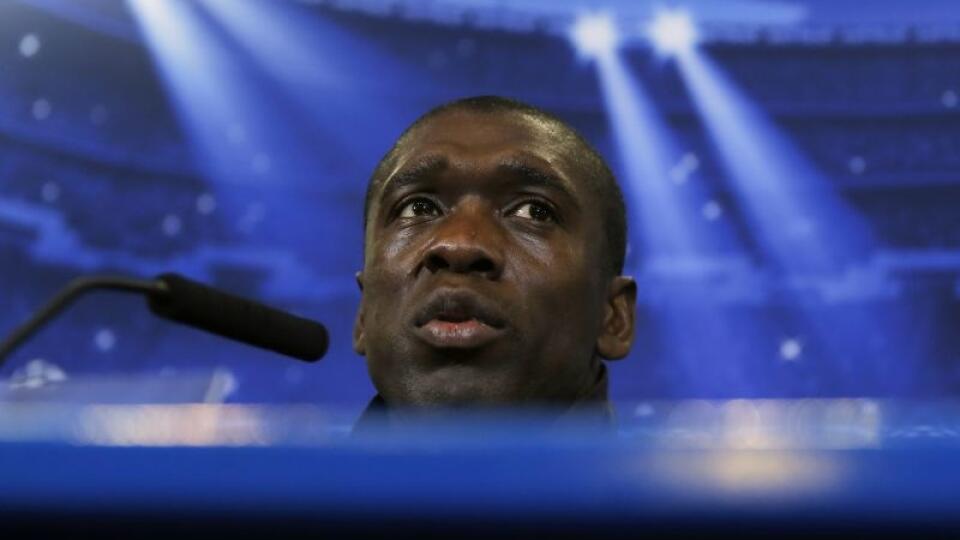 Clarence Clyde Seedorf márne hľadá angažmán v Európe.