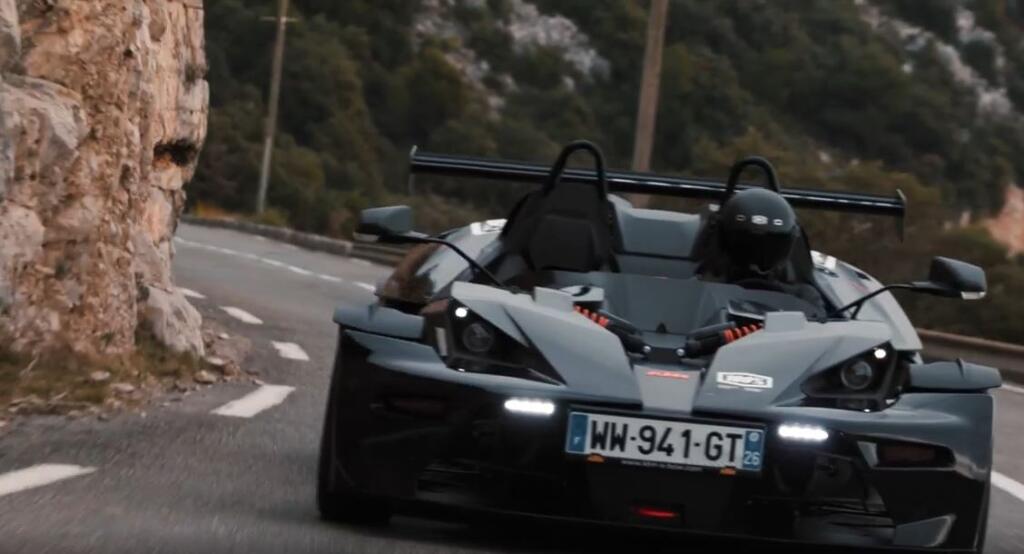Peter Sagan si vyskúšal nové auto v uliciach aj kopcoch Monaka.