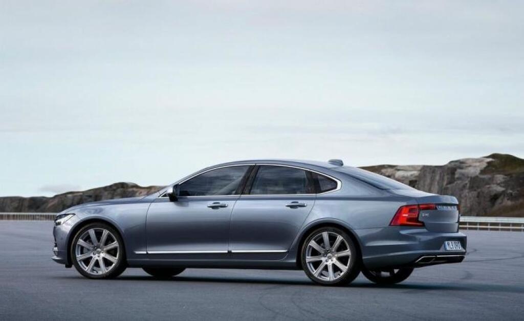 Test Volvo S90: Chýba už len šesťvalcový imidž