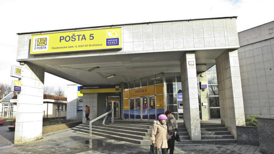 Slovenská pošta pripravila v novom cenníku od 1. októbra aj zdražovanie listov.