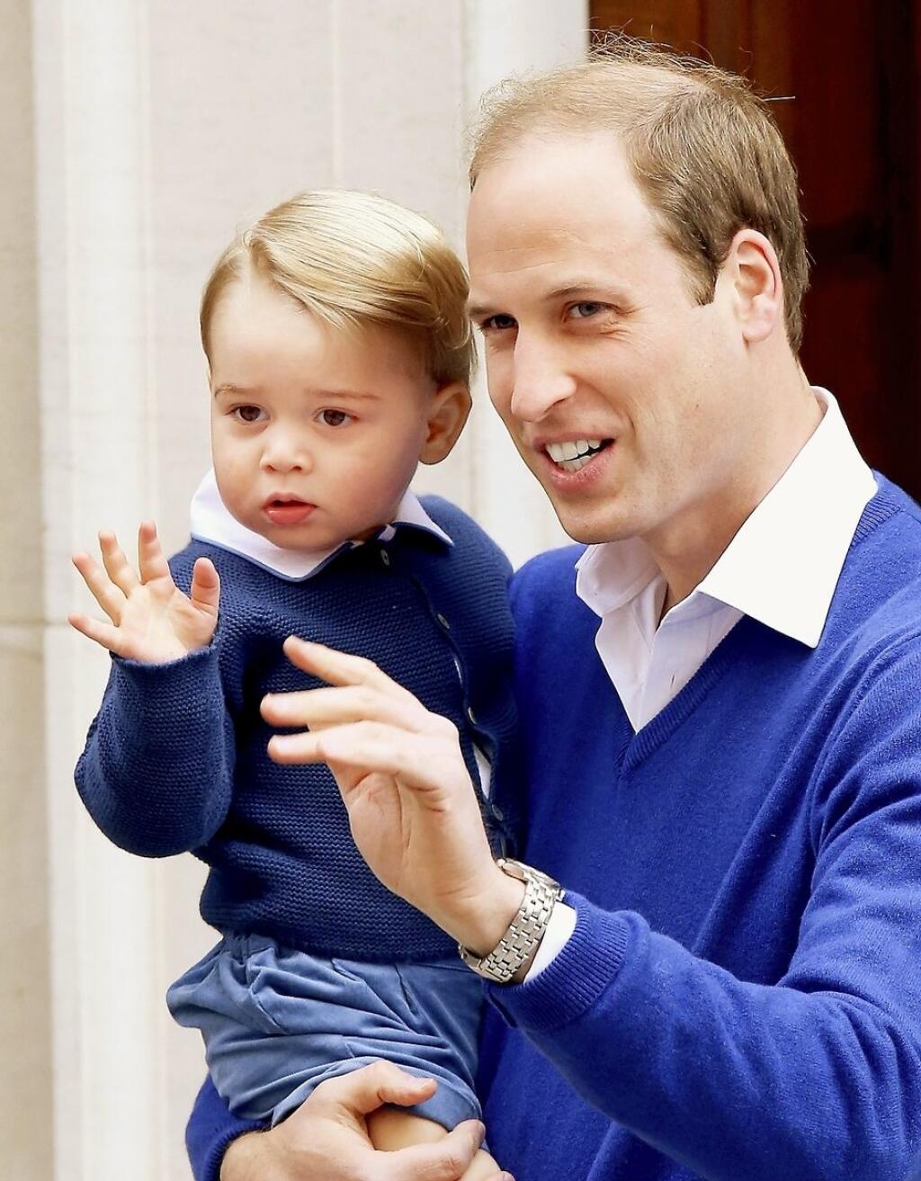 Princ William dával malému Georgovi „inštrukcie“, ako má pozdraviť poddaných.