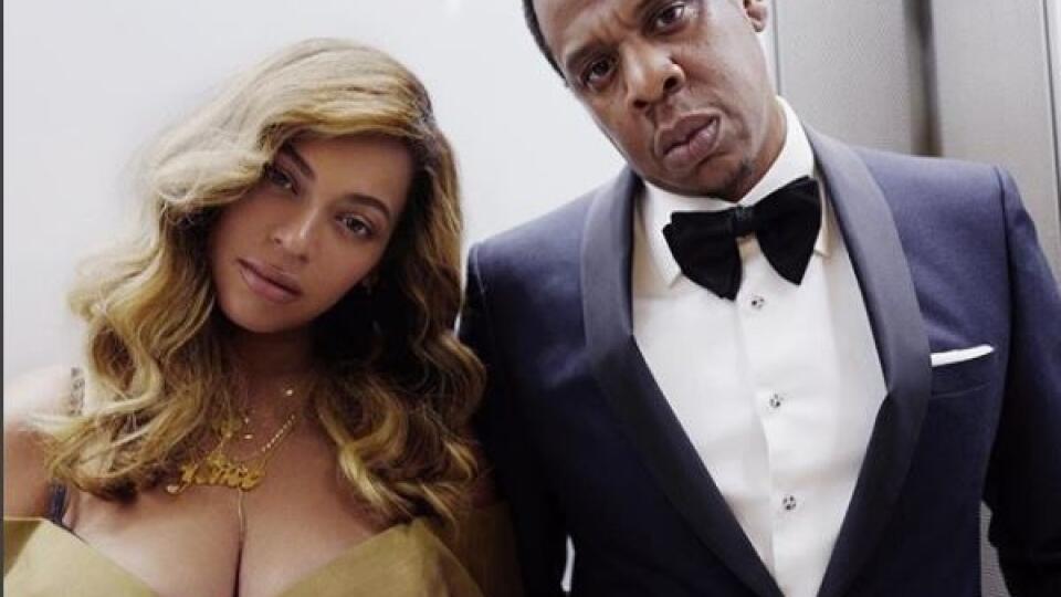 Beyonce a Jay-Z sú už trojnásobnými rodičmi.