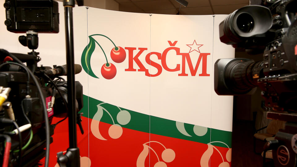 Logo českej komunistickej strany.