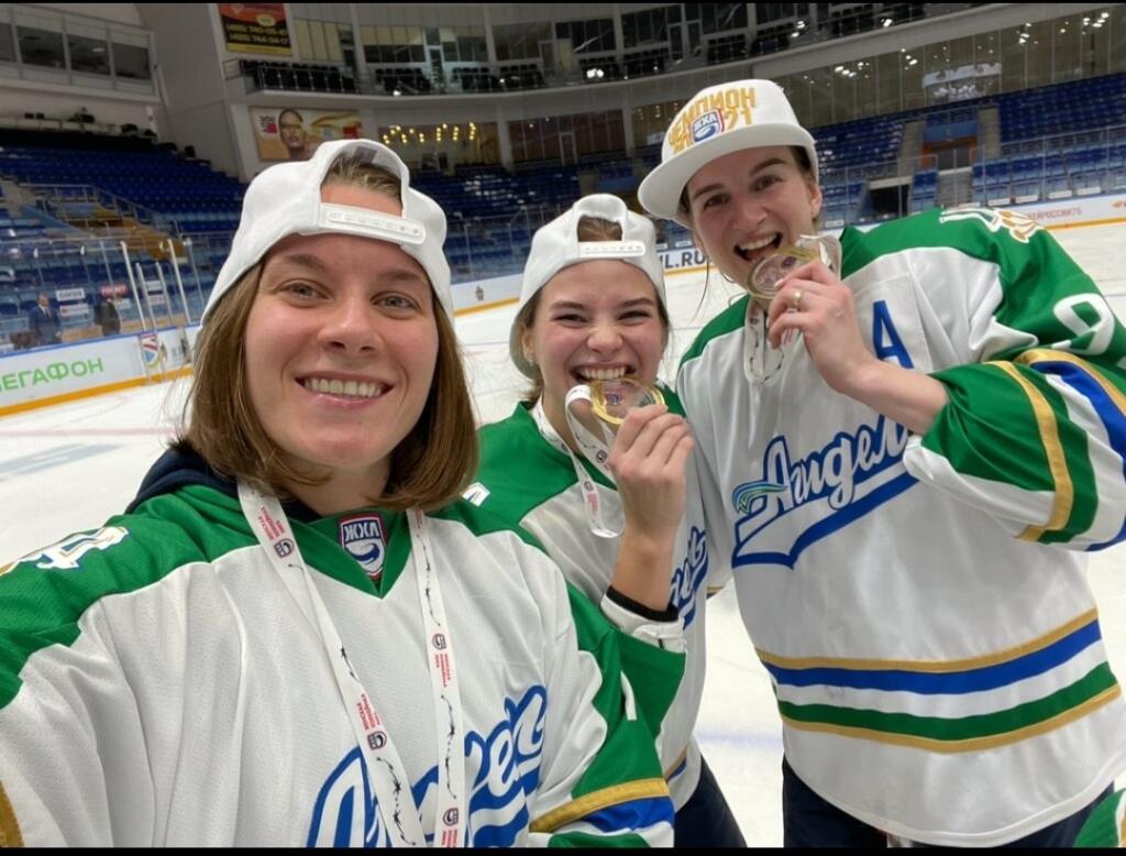 Slovenská hokejista Nicol Lucák Čupková získala pred pár dňami už tretí titul v ruskej najvyššej súťaži.