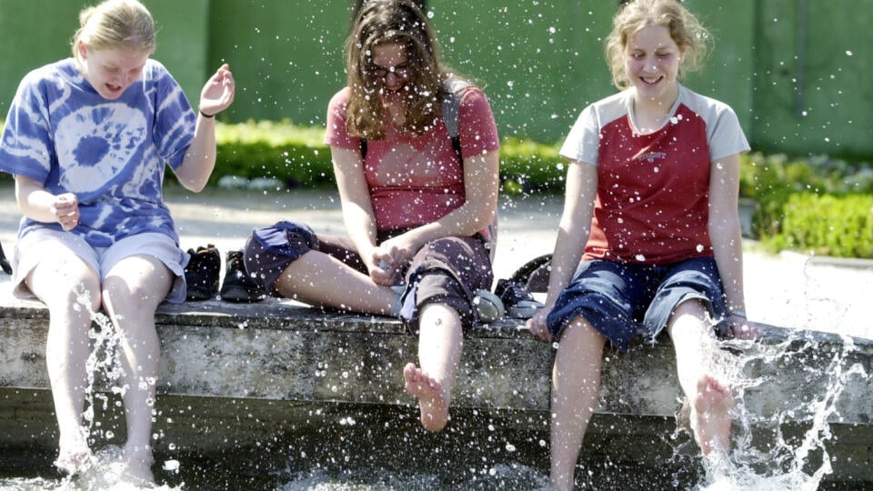 Dnes vystúpia teploty až na 33 °C. Ilustračné foto