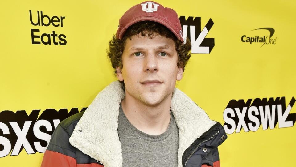 Jesse Eisenberg pochádza z chudobnej rodiny.