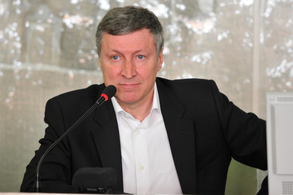 zakladateľ Nadácie Zastavme korupciu Miroslav Trnka tlačová konferencia