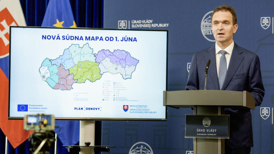 Spustenie súdnej mapy považovala úradnícka vláda Ľudovíta Ódora za jednu z kľúčových reforiem plánu obnovy.