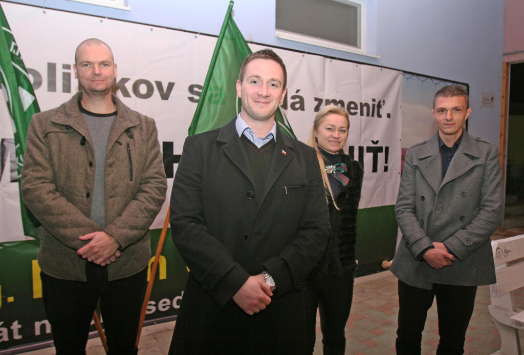 Podpredseda ĽS Naše Slovensko Milan Uhrík ako kandidát na župana neuspel, zvolili ho však za poslanca.