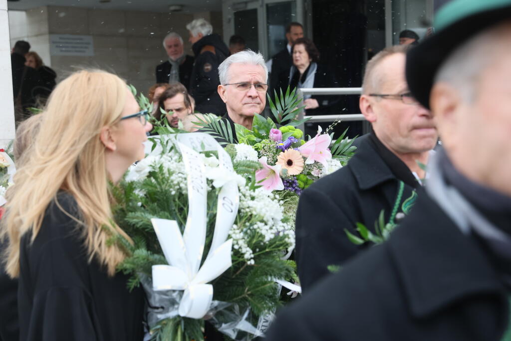 Herci odprevadili Marínu na jej poslednej ceste.