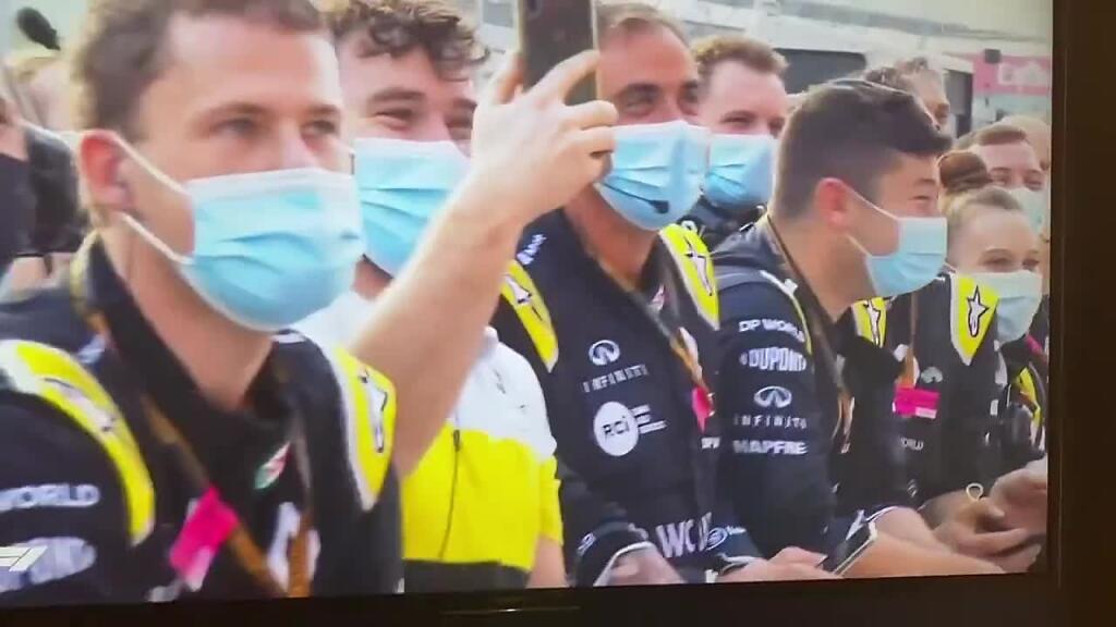 FOTO Luxus, ktorý mu môžu všetci závidieť: Pozrite sa, ako to vyzerá v parádnej vile hviezdy F1