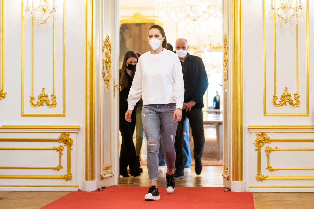 Petra Vlhová absolvovala stretnutie s predsedom Národnej rady Slovenskej republiky Borisom Kollárom a následnú tlačovú konferenciu v priestoroch Bratislavského hradu.