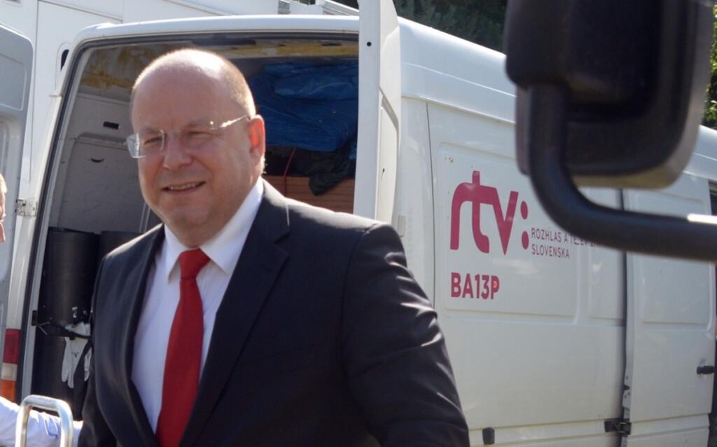Rezník potvrdil, že Trojku chce spustiť v roku 2019. Ak to dovolia financie