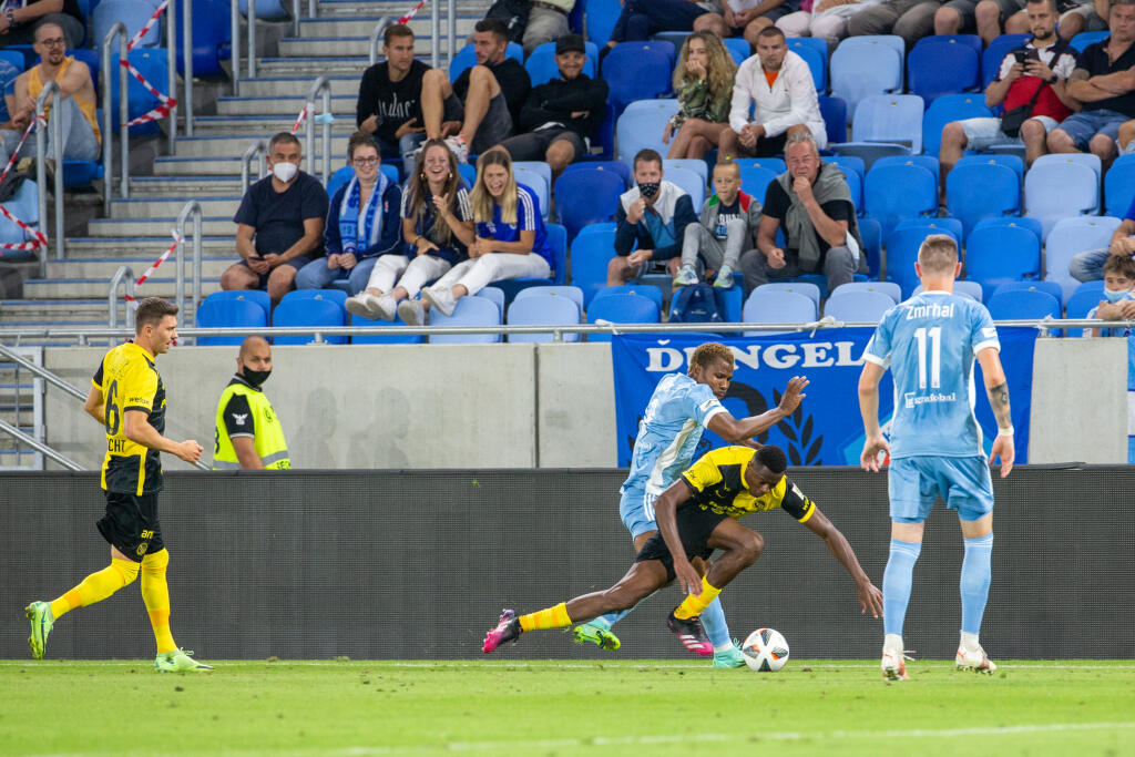 Druhé kolo Ligy majstrov 2021/2022 na Tehelnom poli kde sa stretli ŠK Slovan Bratislava a Young Boys Bern. Na snímke je Jaromír Zmrhal.