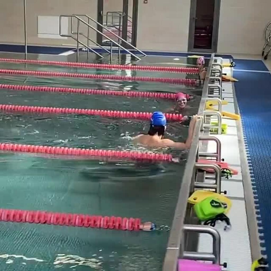 VIDEO Nedala mu šancu: Černákov spoluhráč si zmeral s krásnou ruskou plavkyňou