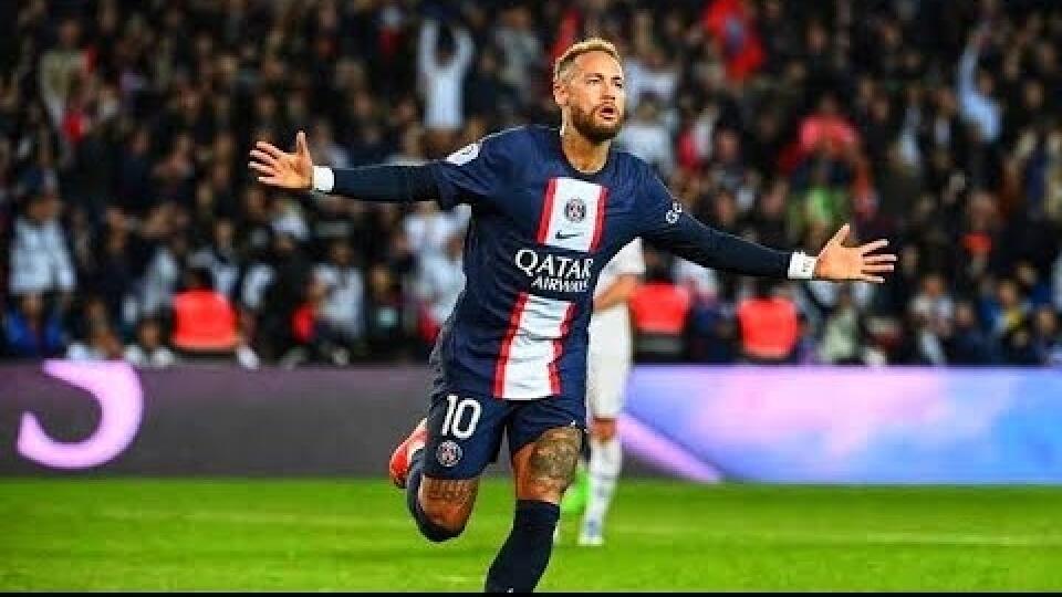 Blíži sa Neymarov koniec v PSG? Brazílska superhviezda údajne hľadá útočisko v Anglicku