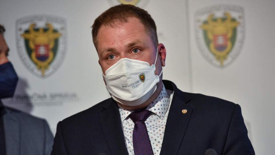 Na snímke prezident Finančnej správy (FS) SR Jiří Žežulka počas tlačovej konferencie na tému Rok zmien na finančnej správe 1. decembra 2021 v Bratislave. FOTO TASR - Pavol Zachar