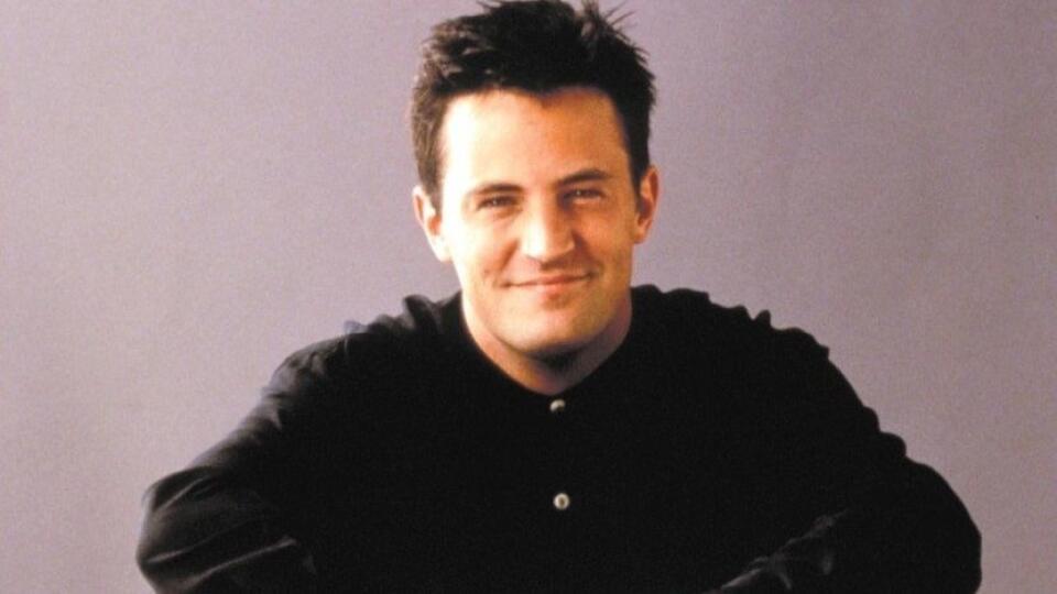 Matthew Perry ako Chandler v sitkome Priatelia