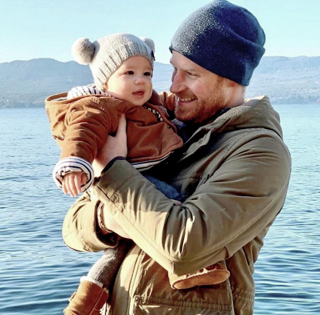 PREPADÁK? Kniha o vzťahu Harryho so synom zatiaľ na pultoch leží. Vydavateľ si myslí, že predaj sa ešte len rozbehne.