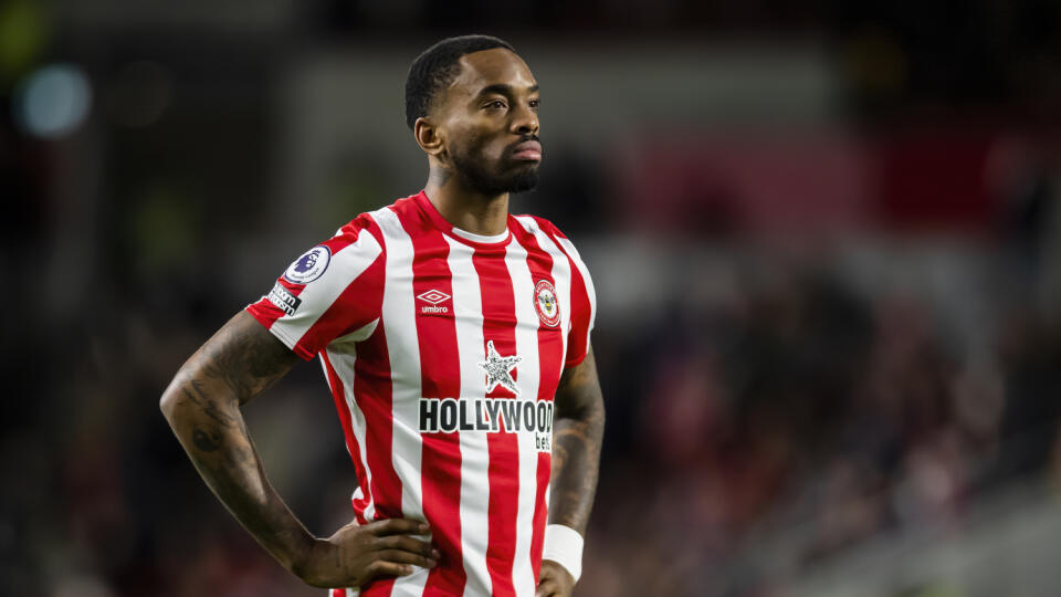 KK59 archív Londýn - Na archívnej snímke z 14. januára 2023 hráč Ivan Toney z Brentfordu počas zápasu anglickej Premier League proti Bournemouthu v Londýne. Ivan Toney dostal od Anglickej futbalovej asociácie (FA) osemmesačný dištanc za porušenie pravidiel ohľadom stávkovania. Útočník Brentfordu sa dopustil v rokoch 2017 až 2021 dokopy 232 priestupkov. Okrem suspendácie dostal aj finančnú pokutu vo výške 50.000 libier. FOTO TASR/AP
FILE - Brentford's Ivan Toney during the Premier League soccer m