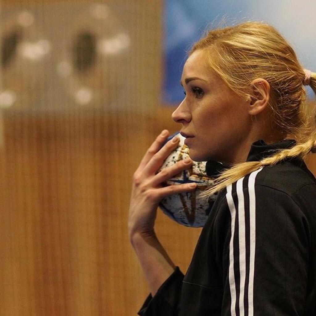 Simona Szarková patrí už roky k najlepším slovenským hádzanárkam.