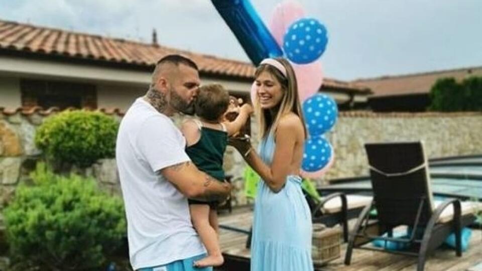 Syn Rytmusa a Jasminy oslávil 1. rok.