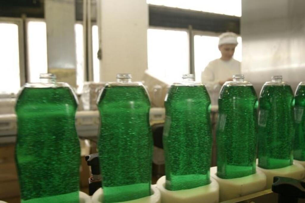 Farmaobor kupuje levického výrobcu šampónov