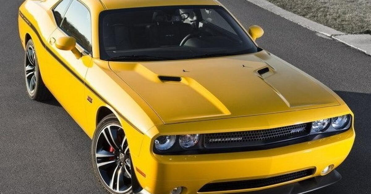 Dodge Challenger SRT8 392 Yellow Jacket 2012 S Motorom HEMI V8