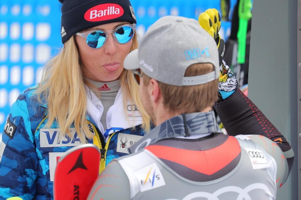Ich prvé rande sa uskutočnilo počas pandémie koronavírusu a Shiffrinová nenechala nič na náhodu. „Bola som taká paranoidná, že som ho donútila, aby prišiel na prvé rande s negatívnym testom. Veľmi romantické, že?“ zasmiala sa v rozhovore pre New York Times.