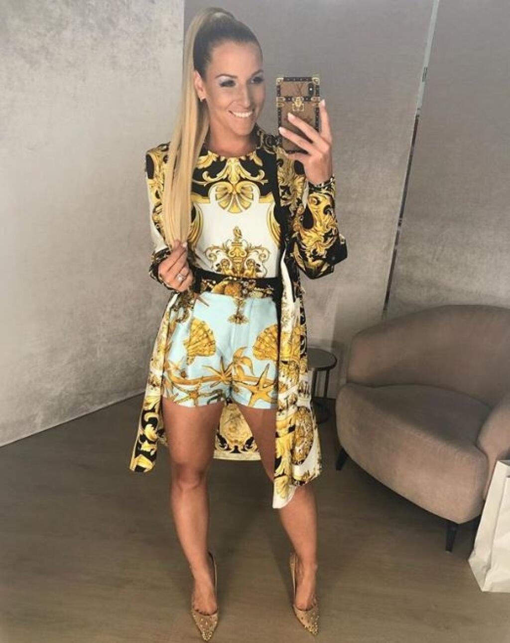 Stylingy Dominike pripravuje vychytený štylista Andrej Kusalík.