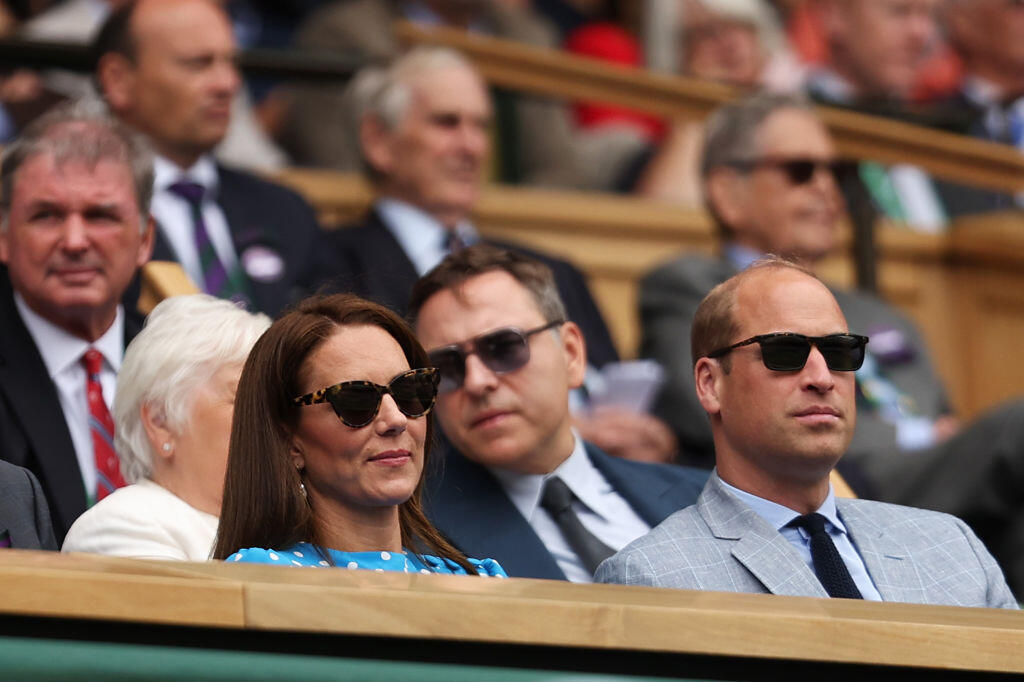 Kate a William predviedli aj vážne tváre.