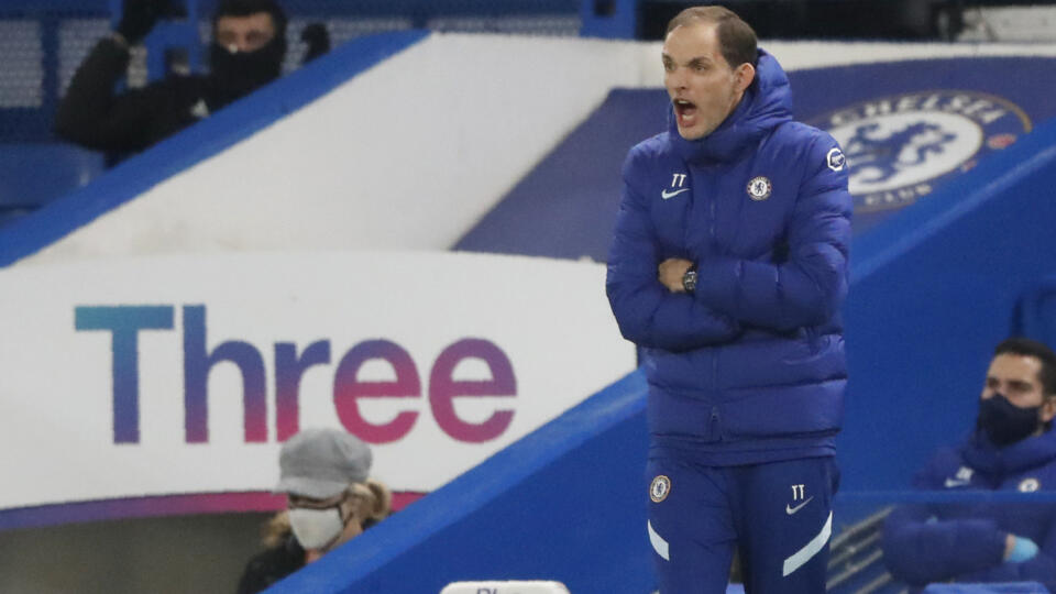 KK39 Londýn - Nový tréner Chelsea Londýn Thomas Tuchel počas zápasu 20. kola anglickej futbalovej Premier League FC Chelsea Londýn - Wolverhampton 27. januára 2021 v Londýne. FOTO TASR/AP
Chelsea's new head coach Thomas Tuchel reacts during the English Premier League soccer match between Chelsea and Wolverhampton Wanderers at Stamford Bridge Stadium in London, England, Wednesday, Jan. 27, 2021. (AP Photo/Frank Augstein)