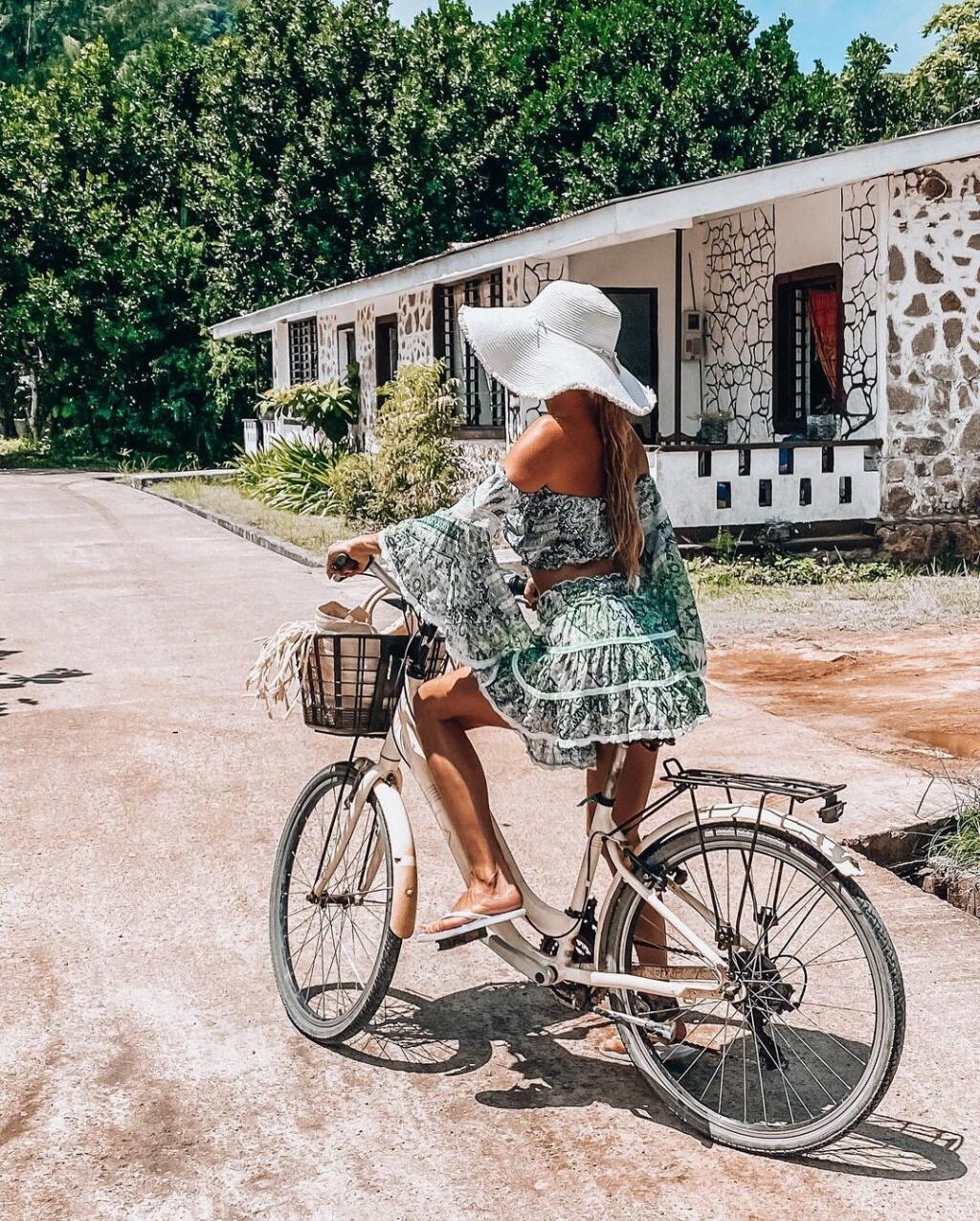 Andrea Verešová na Seychelských ostrovoch.