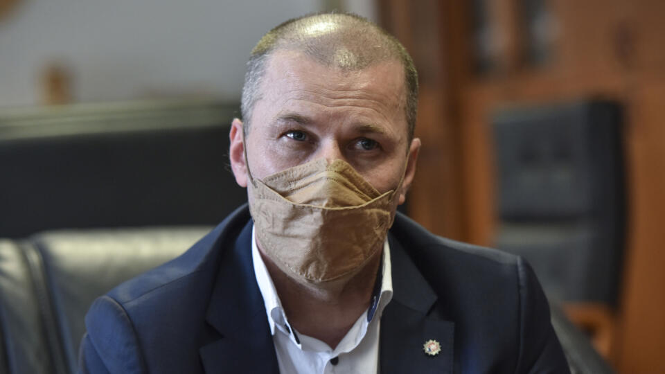 Na snímke prezident Policajného zboru SR Peter Kovařík počas rozhovoru pre Tlačovú agentúru Slovenskej republiky 9. mája 2021 v Bratislave. FOTO TASR - Pavol Zachar