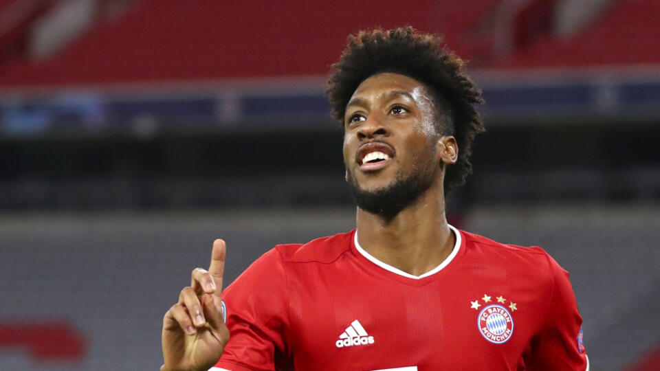 JB 3 Mníchov - Hráč Bayernu Kingsley Coman oslavuje štvrtý gól do bránky Atletico Madrid v zápase A-skupiny 1. kola skupinovej fázy Ligy majstrov Bayern Mníchov - Atletico Madrid v Mníchove 21. októbra 2020. FOTO TASR/AP
Bayern Munich's Kingsley Coman celebrates after scoring his team's fourth goal during the Champions League Group A soccer match between Bayern Munich and Atletico Madrid at the Allianz Arena in Munich, Germany, Wednesday, Oct. 21, 2020. (AP Photo/Matthias Schrader,Pool)
