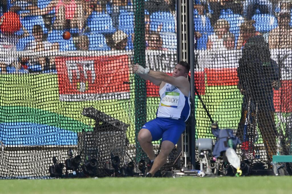 Na snímke slovenský kladivár Marcel Lomnický počas kvalifikácie na OH v brazílskom Riu de Janeiro v stredu 17. augusta 2016. FOTO TASR - Michal Svítok