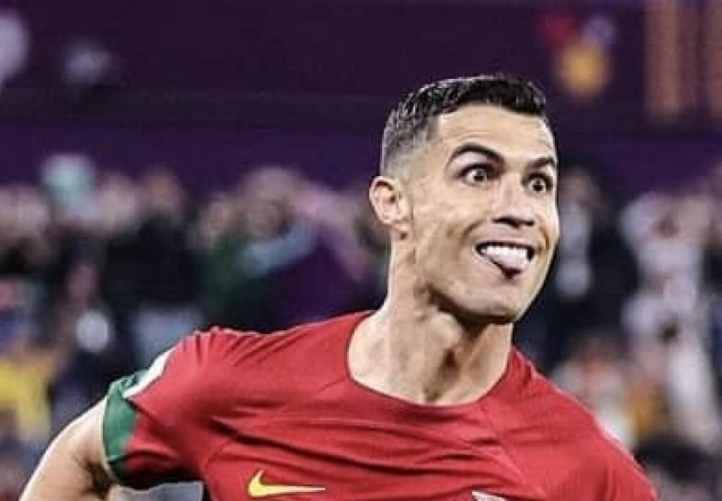 Portugalská futbalová federácia (FPF) vo štvrtok poprela správy o tom, že Cristiano Ronaldo pohrozil odchodom z tímu po tom, ako vo štvrťfinále MS v Katare so Švajčiarskom nenastúpil v základnej zostave.