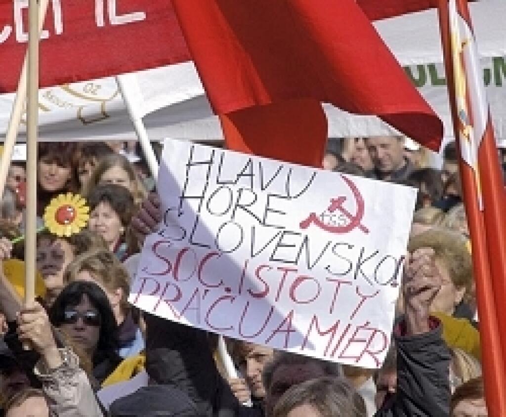 Nové výsady pre šéfov odborov