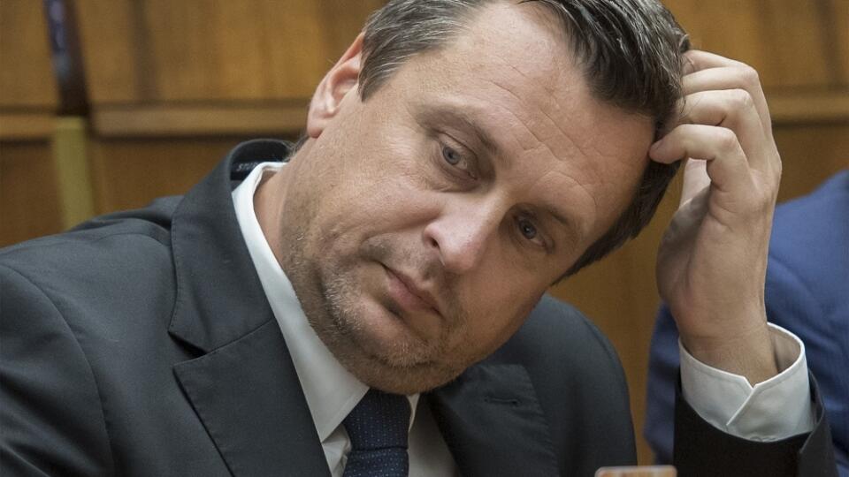 Príspevok na rekreáciu zamestnancov chce zaviesť predseda parlamentu Andrej Danko.