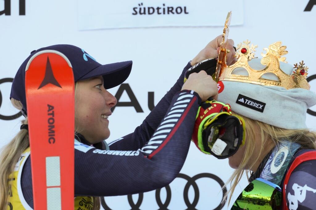 Shiffrinovej musela korunku naprávať druhá Nórka Mowinckelová.