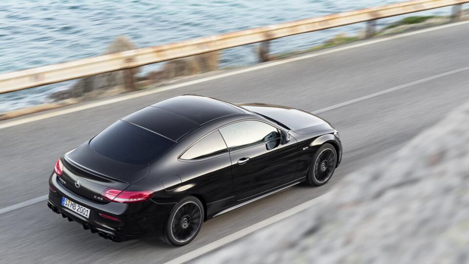 Mercedes-AMG C 43 Coupé je novou vstupenkou do sveta AMG